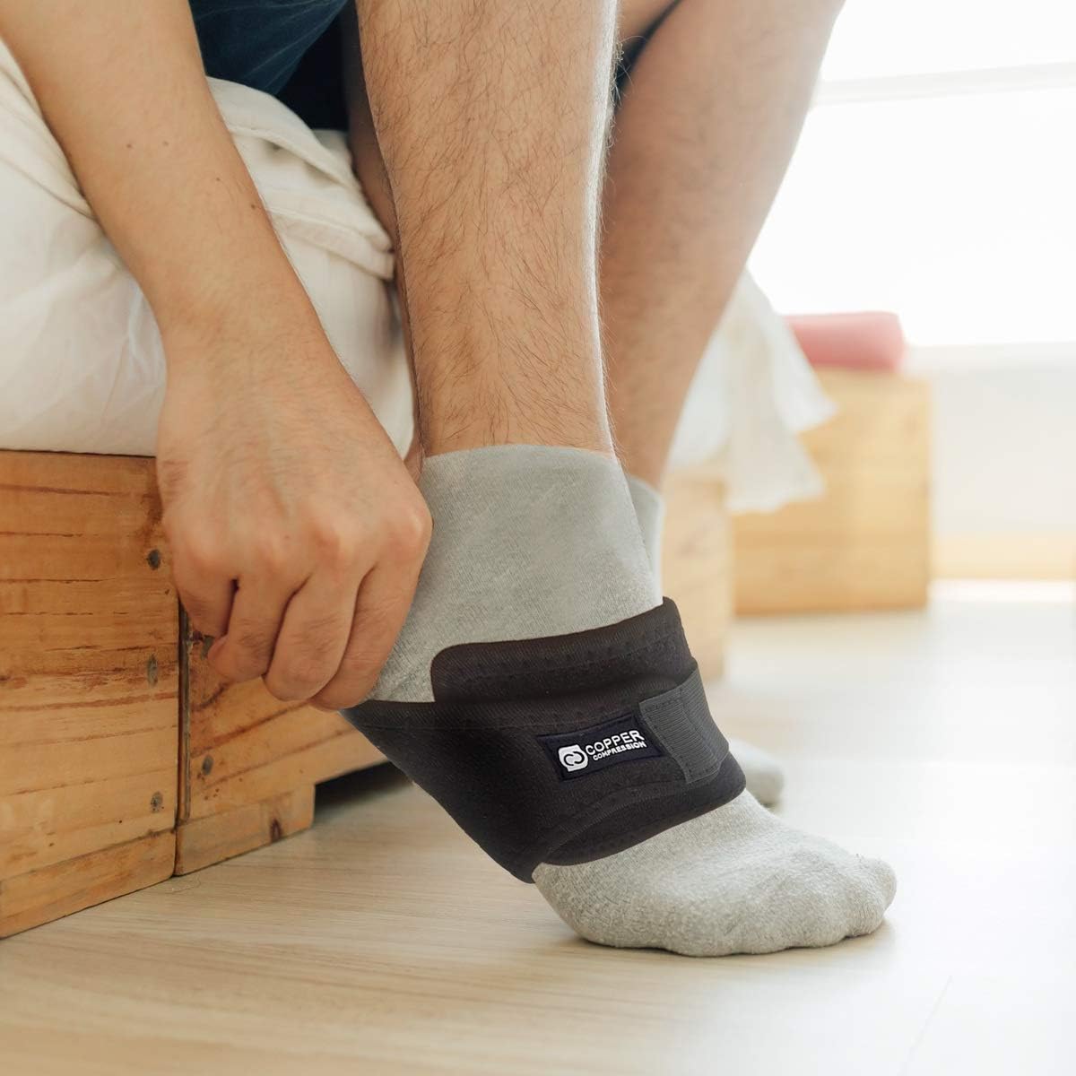Copper Compression Adjustable Padded Arch Support - 2 Plantar Fasciitis Sleeves. Guaranteed Highest Copper Arch Supports. Planter Fasciitis Support Braces Foot Care Feet (Adjustable Padded Support): Health & Personal Care