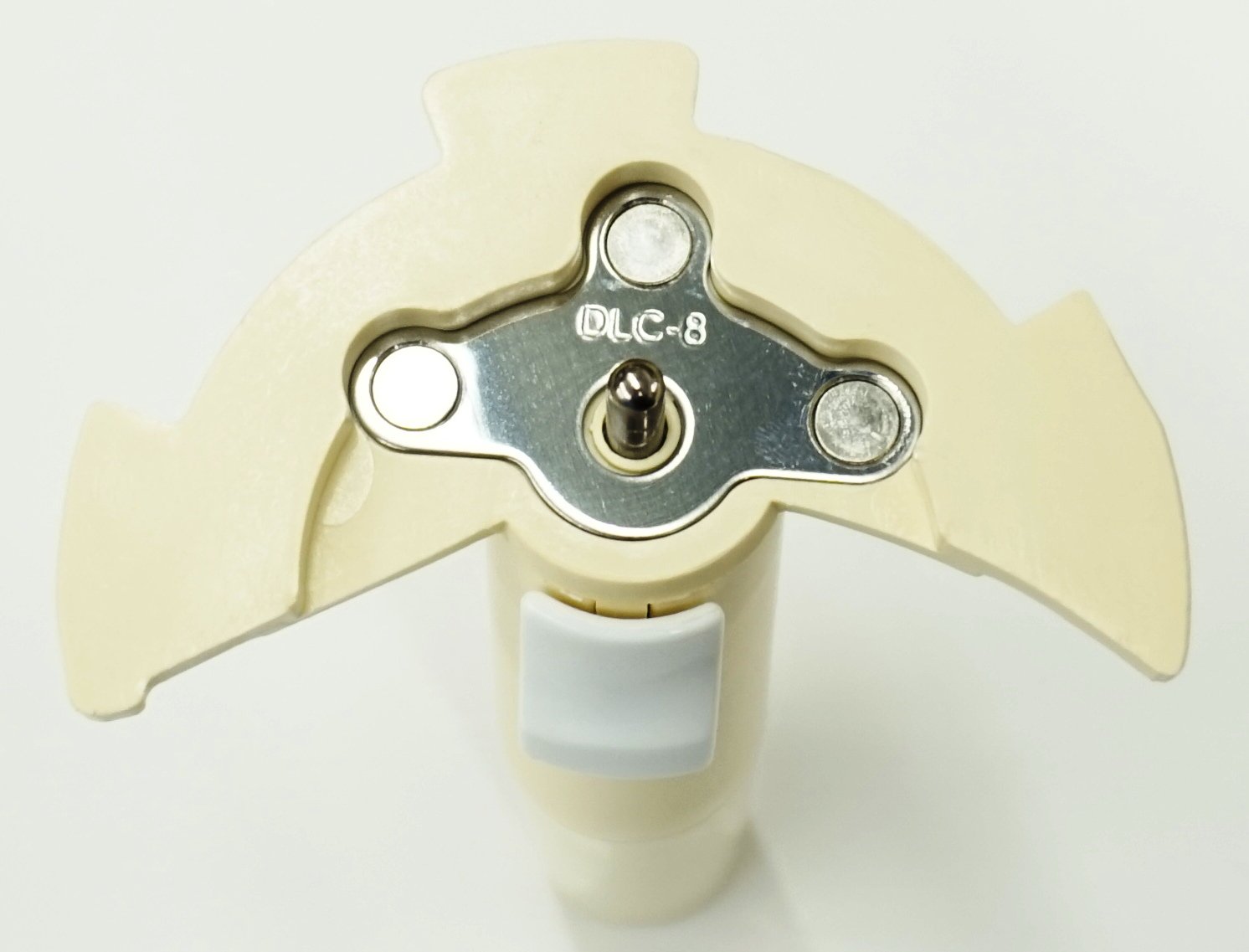 Cuisinart DLC-839ATX-1 Yellow Replacement Detachable Stem Fits Models DFP-11, DLC-2011N, DLC-2011, DLC-8S, DLC-8SY, DLC-2011CHBY,& DLC-10SYP1 Only OEM
