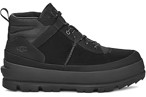 UGG mens The Ugg Lug Chukka Chukka Boot