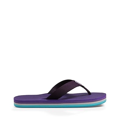deckers flip flops