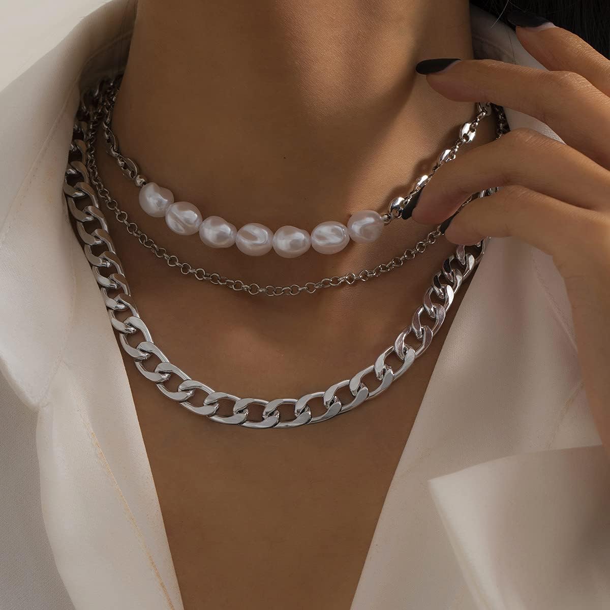 Xerling Pearl Necklace Punk Chunky Cuban Chain Necklace Pearl Choker for Women Girls Pig Nose 