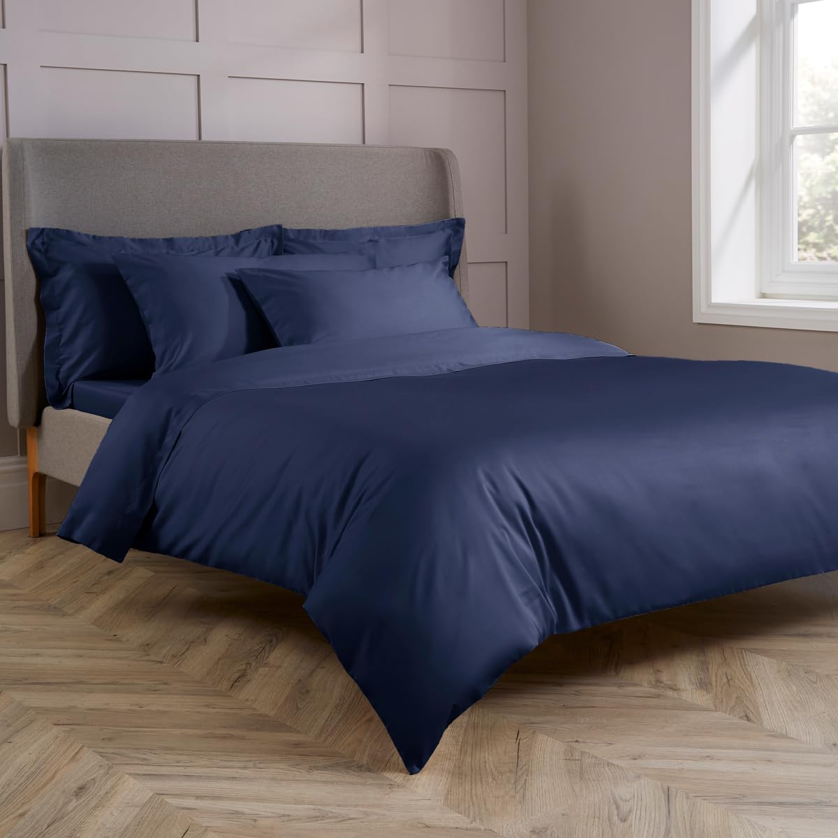 Christy 400TC Double Duvet Cover Set | Navy Blue | 100% Cotton | Silky Smooth and Soft Bed Linen | Luxury 400 Thread Count Double Quilt Cover Set
