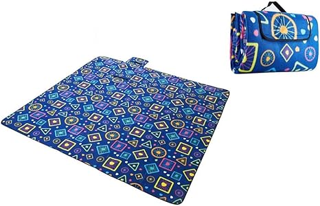 Amazon Co Jp 0 X 0 Cm 芝生マット グリーンピクニック布 厚手のピクニックマット 湿気マット 家族用の必需品 だけでなく すべてのあなたの野外活動のための必需品アクセサリーも Qiuoorsqurp ホーム キッチン