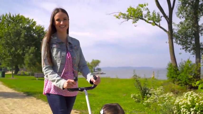 6 Schwinn+Easy+Steer+Tricycle+White