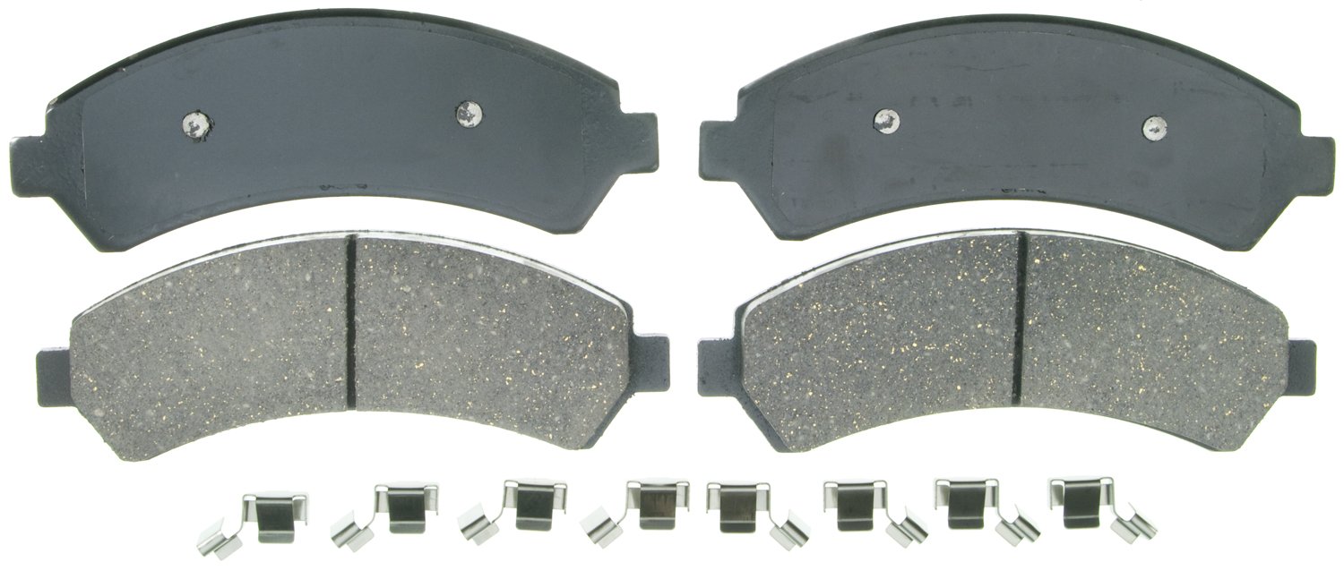 Wagner QuickStop ZD726 Front Disc Brake Pad Set for 2000 Chevrolet Blazer