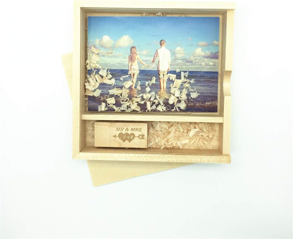 LXSINO 32GB USB 3.0 Flash Drive with Laser Engraved "Mr & Mrs" Design - Image 3