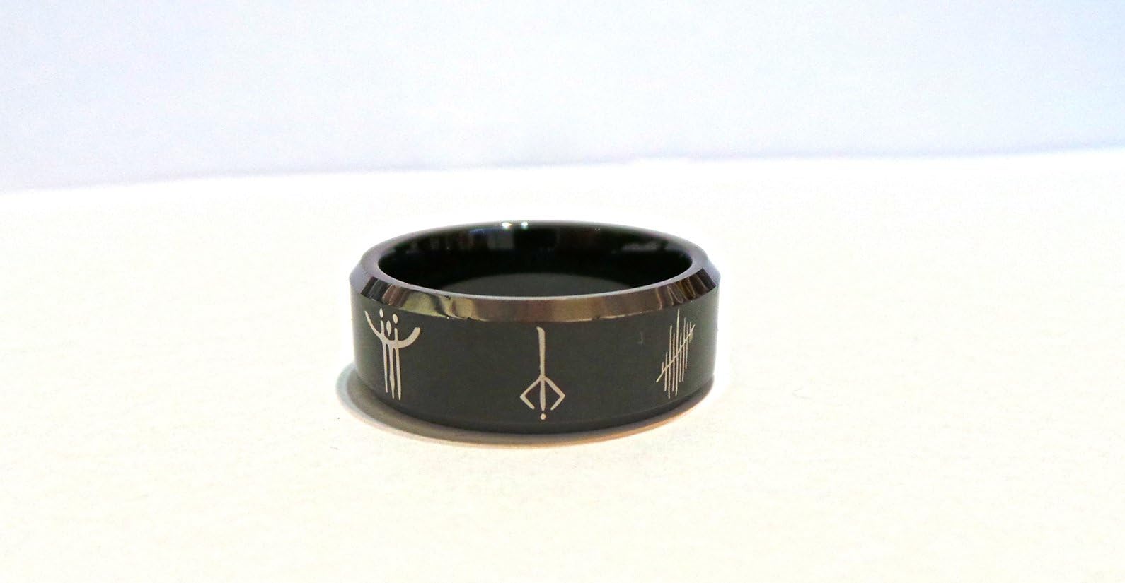 Hunter Runes Tungsten Ring