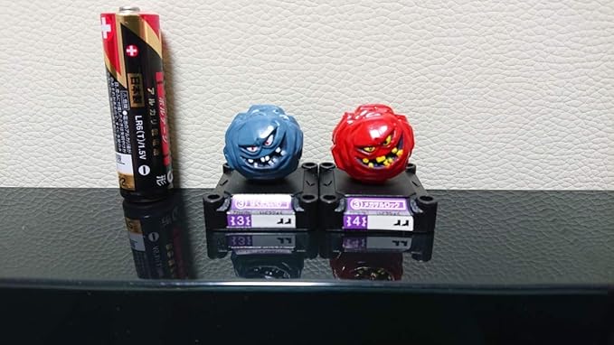 Amazon 中古 ギガスラッシュ ばくだんいわ メガザルロック おもちゃ おもちゃ