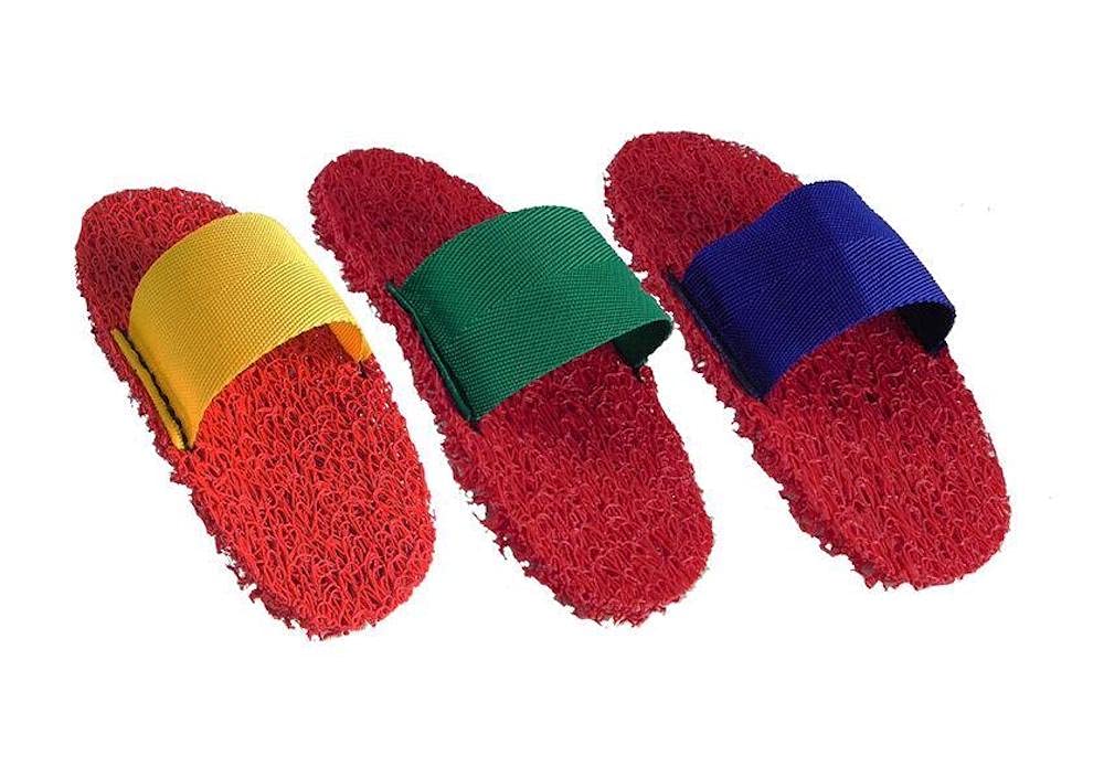 Smart Grooming - Original Red Super Groomer. Flexible Multi Purpose Brush / Shedder