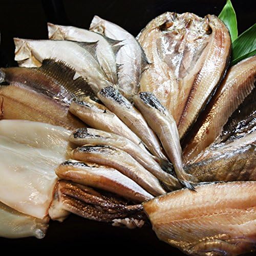 Amazon 北の魚一夜干しセット ホッケ開き 縞ホッケ 宗八カレイ ナメタカレイ ニシン開き 真イカ こまい 季節によりセット内容変わります 活彩北海道 干物 燻製 通販