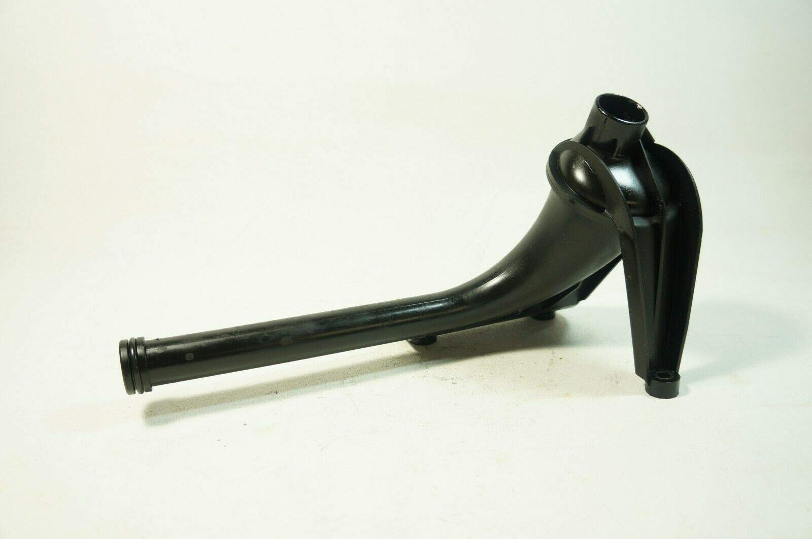 06-2010 e60 e90 e85 e92 e93 325 330 525 528i 530i Oil Pickup Tube n52 Engine