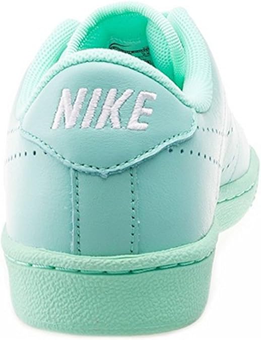 nike tennis classic prm