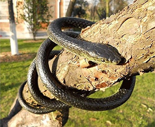 New DG® Realistic Rubber Lifelike Snakes Scary Gag Gift Funny Prank Joke Toy Halloween Gift 52 Inch