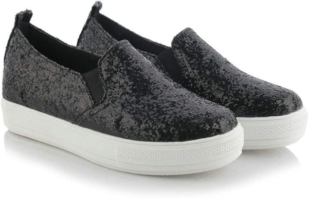 low heel walking shoes