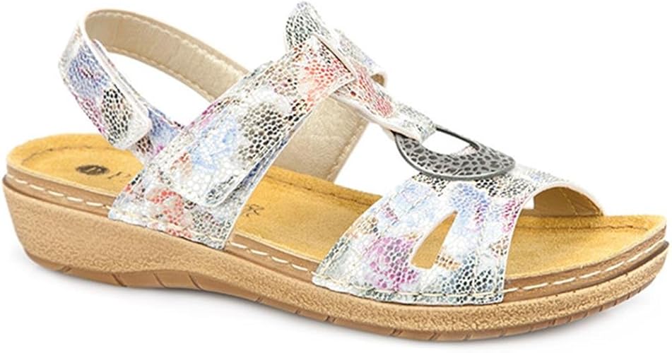 pavers summer sandals