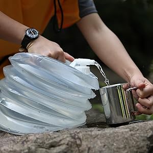 AceCamp Accordion Jerrycans, Collapsible Water Container, Drinking Water Carrier Jug with Spigot, Food Grade PET, Camping, Hiking, Backpacking, Outdoor, Flat Convenient Storage