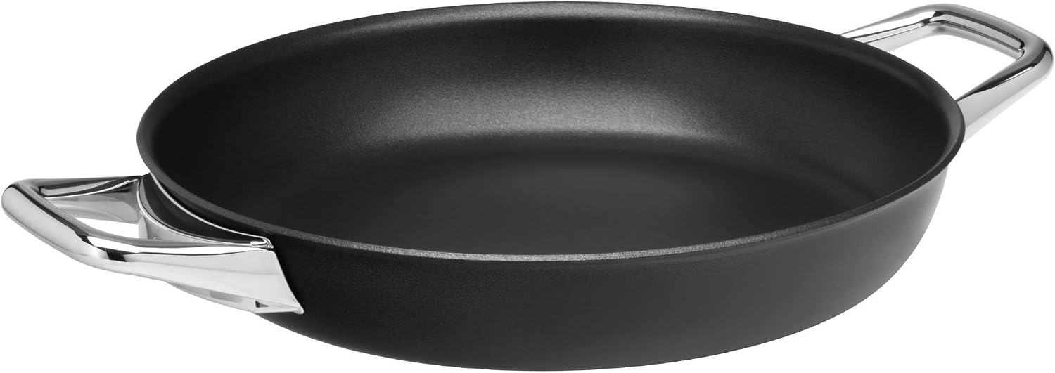 WMF Steak Professional Serving Sauté Pan Induction 24 cm Steak Pan Ideal for Sharp Searing Multi-Layer Material Coated