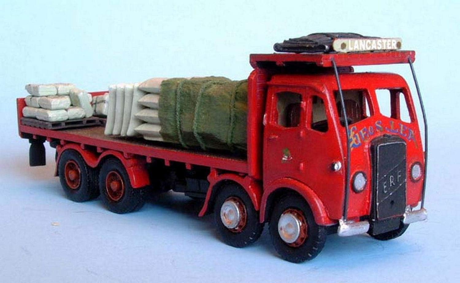 Langley Models ERF flatbed cab over 1947 Lorry / Truck OO Scale UNPAINTED Kit G75 Amazon.co.uk