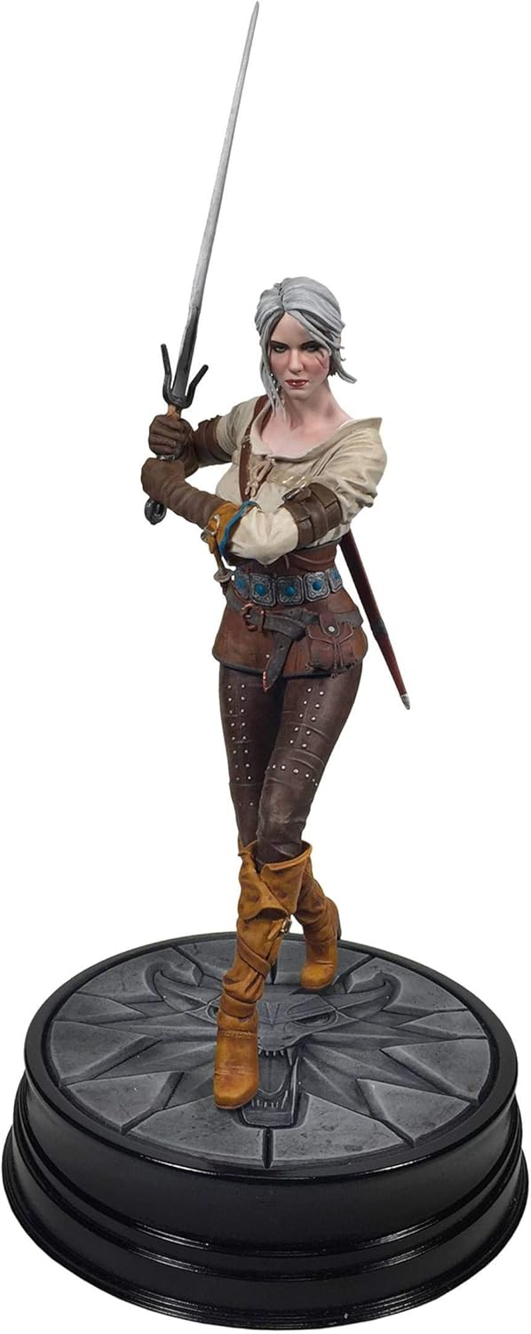 Dark Horse Deluxe The Witcher 3 Wild Hunt Ciri Figure, Statues