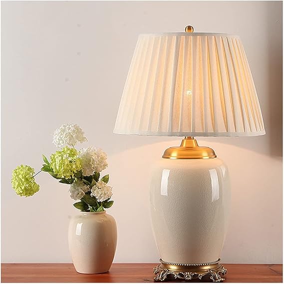 Table Lamp بسيط السيراميك السرير الجدول مصباح الحديثة غرفة المعيشة Table Lamp بسيط السيراميك السرير الجدول مصباح الحديثة غرفة المعيشة