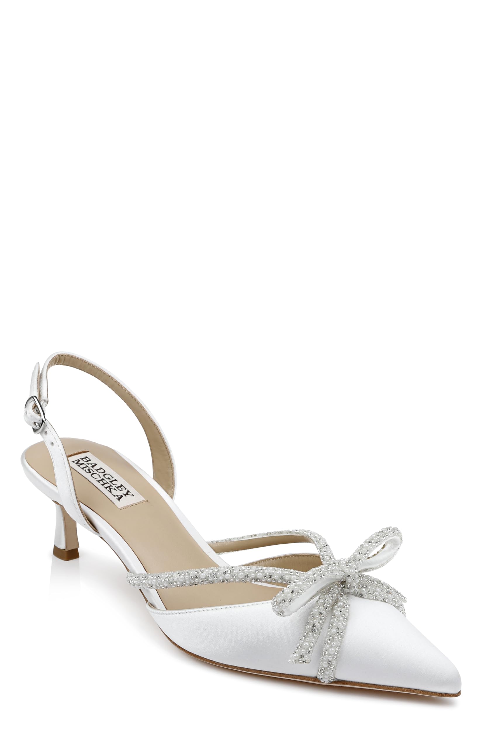 Badgley Mischka Women’s Angelina Pump, Soft White, 6