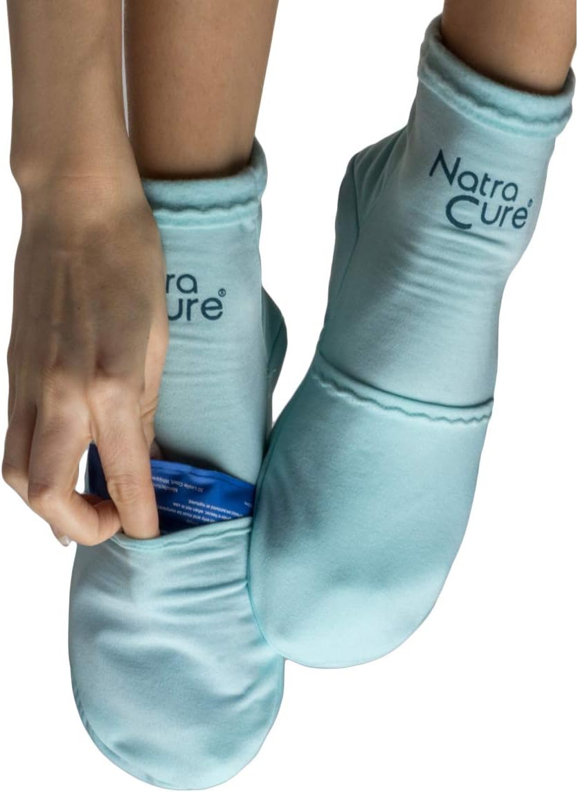 NatraCure Cold Therapy Socks - Reusable Gel Ice Frozen Slippers for Feet, Heels, Swelling, Edema, Arch, Chemotherapy, Arthritis, Neuropathy, Plantar Fasciitis, Post Partum Foot, - Size: Small/Medium: Health & Personal Care