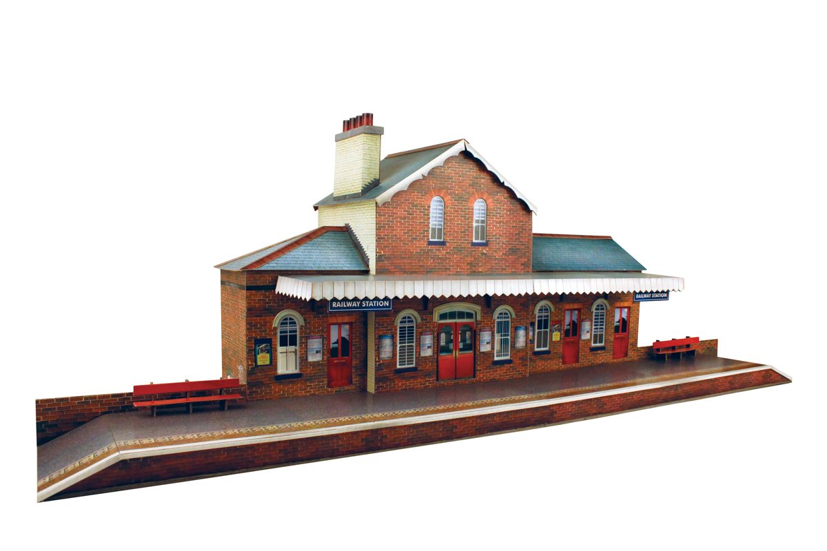 The CityBuilder O Gauge 7mm 1:43 Scale Model Railway Building Railway Station Kit