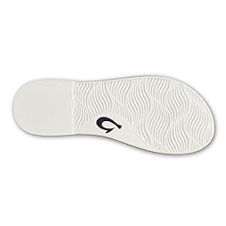 OLUKAI Aka Women's Beach Sandals, Water-Friendly