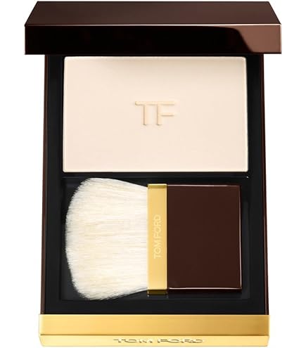 Amazon.com : Skin Illuminating Powder Duo 06 FLICKER : Beauty