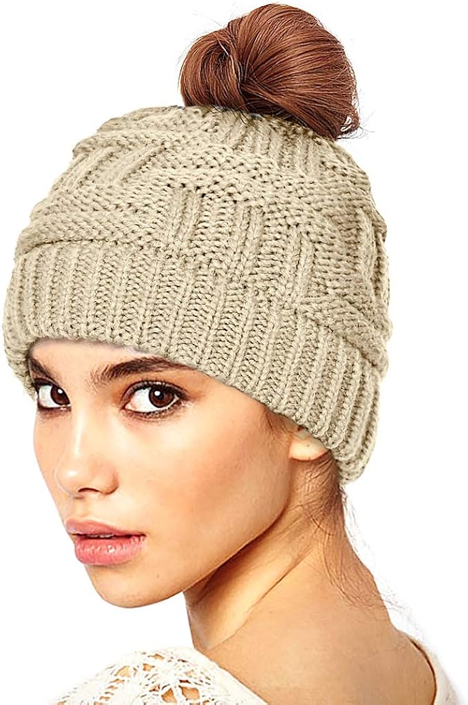 winter hat with ponytail