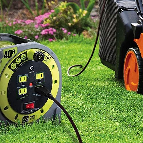 Masterplug 40ft Extension Cord Case Reel with 4 120V / 13 amp