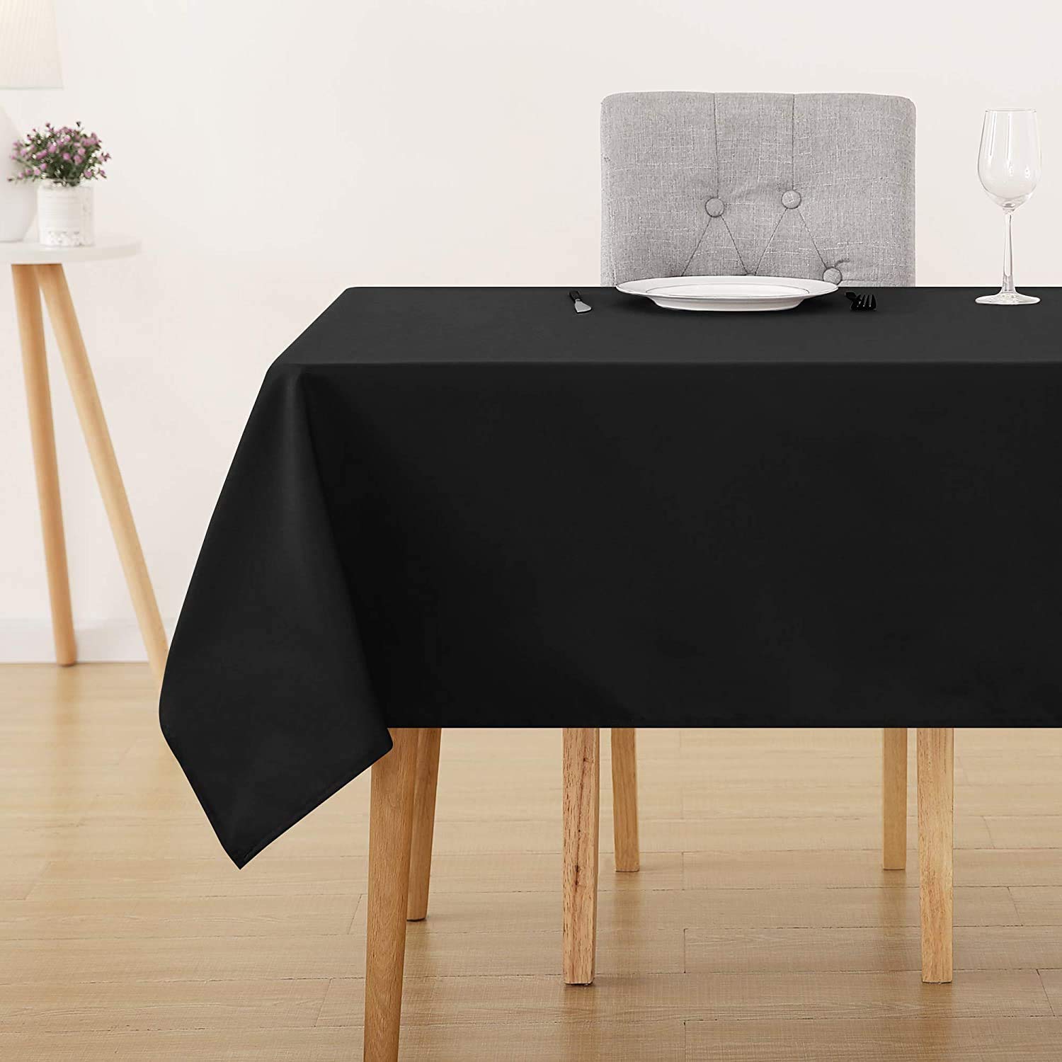 Deconovo Home Decorative Oxford Wipeable Tablecloth Rectangle Water Resistant Tablecloth for Painting Table 130x280cm(51x110in) Black — image 1