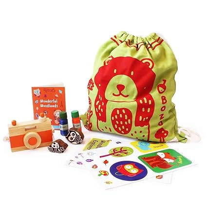 Shumee Adventure kit  Camera, Stamp Set, Stickers, Record Book & Drawstring Bag for Kids (Age 3+) (Bear)