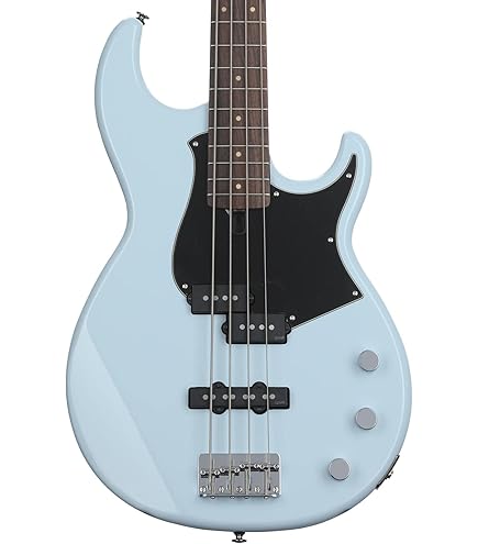 ベース Yamaha BB-424 Amazon.com: Yamaha BB424 BB-Series Bass Guitar, Ice Blue