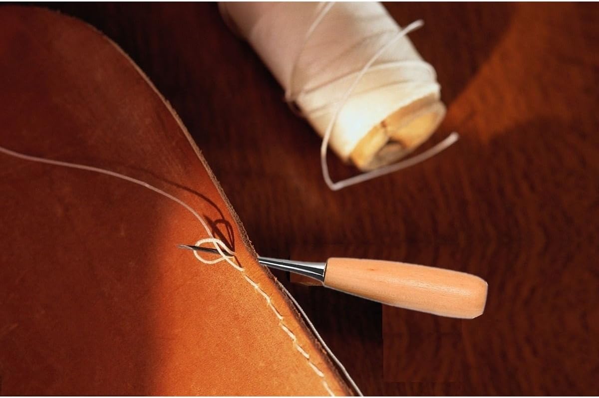 18 Pieces Leather Craft Tool Leather Hand Sewing Needles Upholstery Carpet Leather Canvas DIY Sewing Accessories