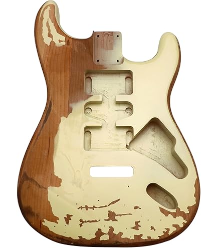 Amazon.com: Fender Road Worn 50's Stratocaster SSS Alder Body