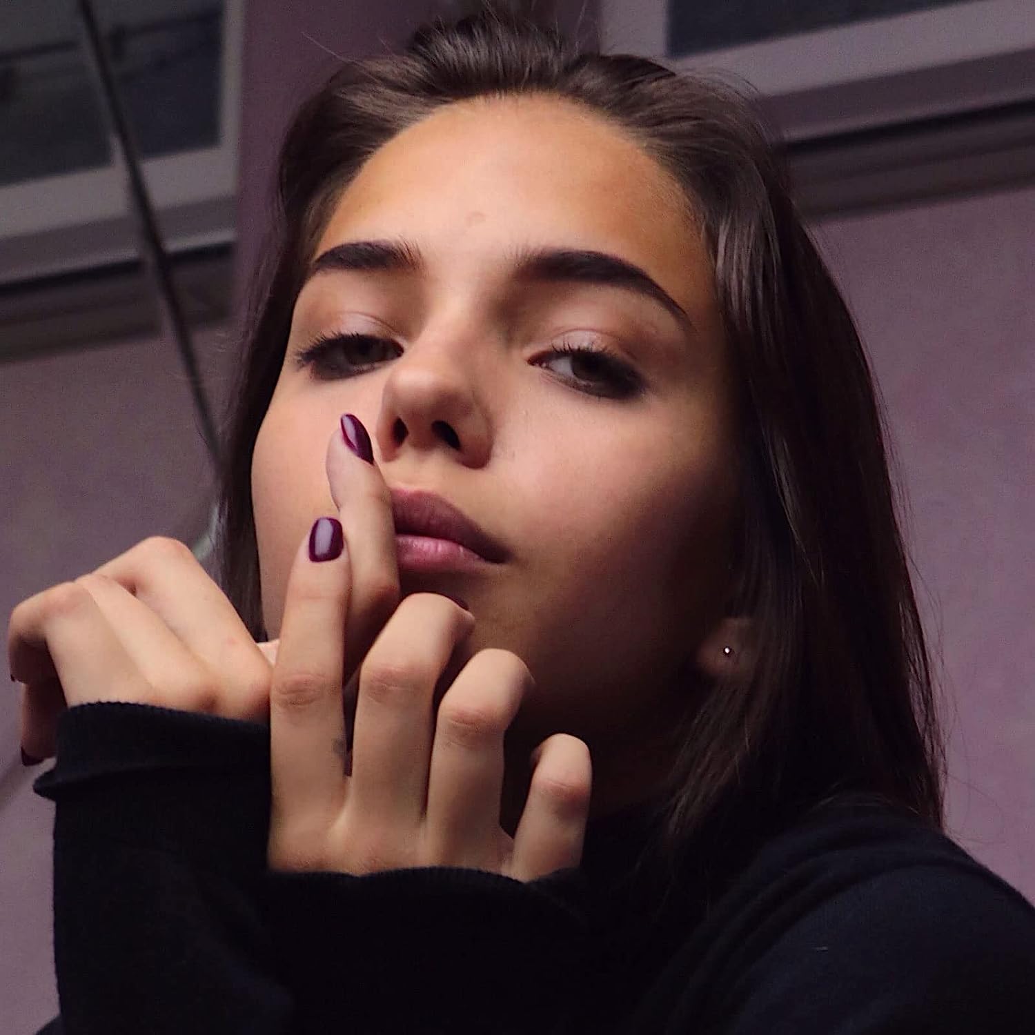 Flower Almond Press on Nails Medium Fake Nails with 3D Gold Line Floral Star Designs White French Nails Press ons Nude Pink Acrylic Nails Fall Glue on Nails Artificial Stick on Nails for Women 24Pcs - Image 6