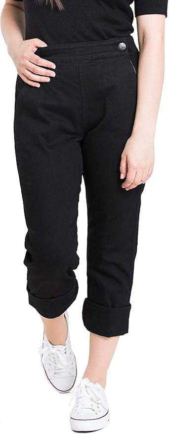 black denim capris