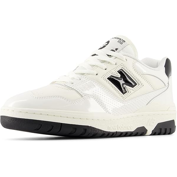 さなページ Amazon.com | New Balance 550 Men's Sneaker, Sea Salt/Black