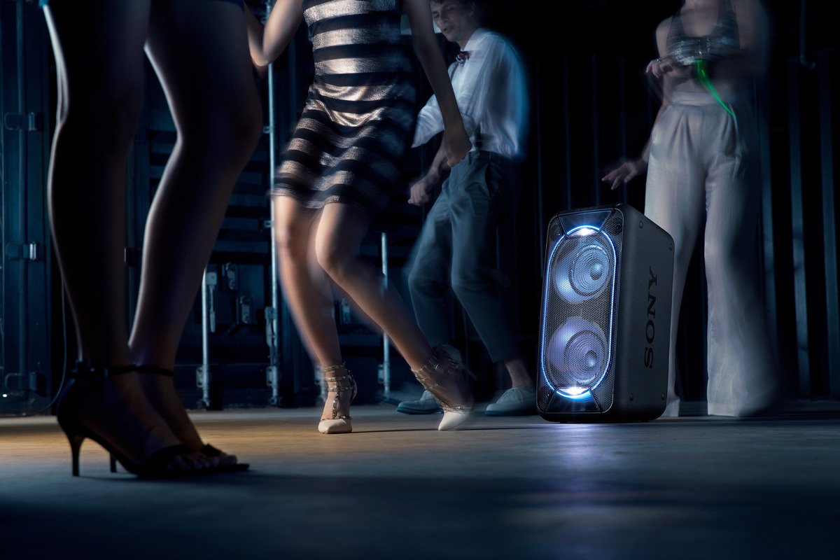 how to choose the best party speakers