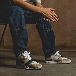 Nike mens Air Trainer 1 Shoes, Limestone/Ale