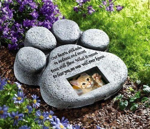 APC Goods Dog Cat Paw Print Grave Stone Memorial with Photo Frame Create A Touching Garden Tribute to Your Faithful Pet Indoor Outdoor Decoration