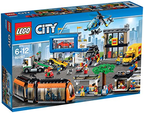 title=LEGO- City 60097 Piazza Della Città
