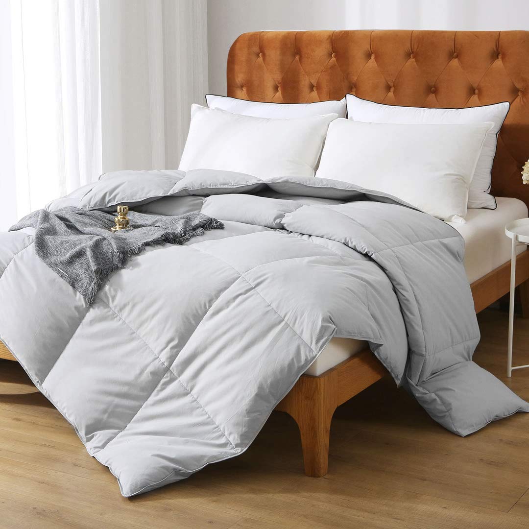 Oaken-Cat Gray Feathers Down Comforter California