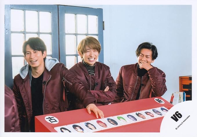 Amazon V6 公式生写真 集合 Va アイドル 芸能人グッズ 通販