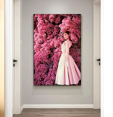 Amazon オードリーヘップバーンのピンクのドレスポスターとプリントウォールアートバラの花装飾的な絵キャンバスリビングルームの装飾用 60x80cm フレームなし アートフレーム ポスター オンライン通販