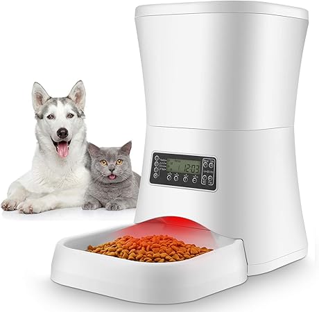 dog pet feeder