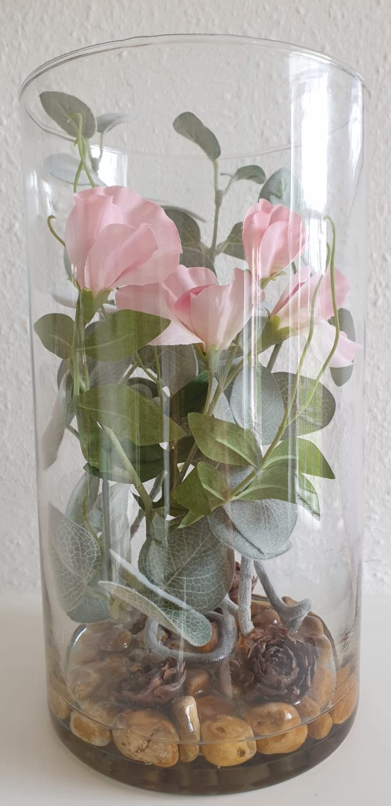 SMArtDecor Ltd - Decorative Artificial Sweet Pea and Eucalyptus Arrangment 16x16x29cm set in Faux Water, Handcrafted Vase, Faux Water (Pink)