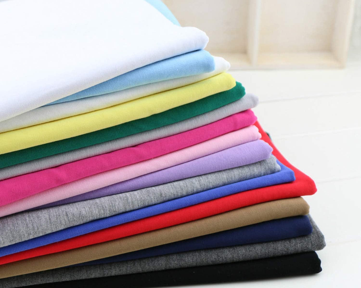 Ткань шитье. Ткань для спортивных футболок. Дышащие ткани для спортивной одежды. Трикотажное полотно. Мужская футболка хлопок.