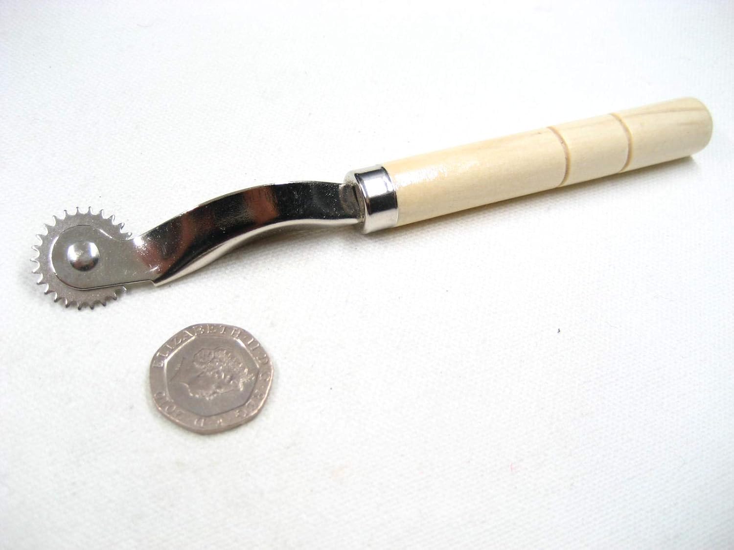 2PCS of DIY Sewing Tools Tracing Wheel for Sewing Pattern Carbon Copy